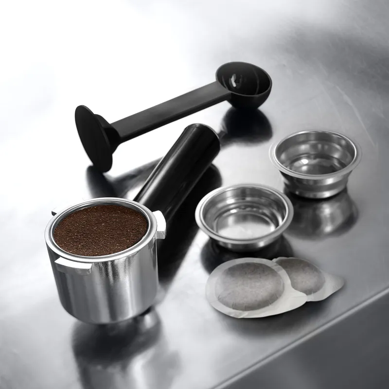 Кавоварка De'Longhi Dedica EC685.W