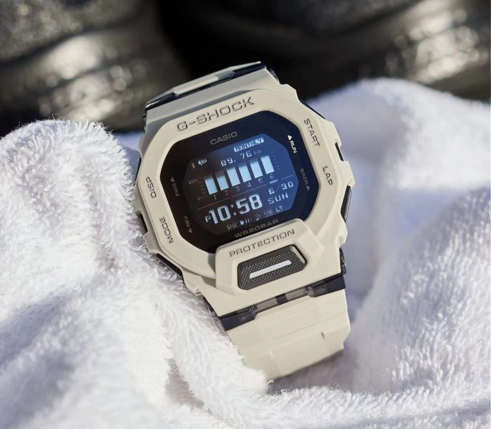 Годинник Casio G-SHOCK G-SQUAD (GBD-200UU-9ER). Купити Годинник